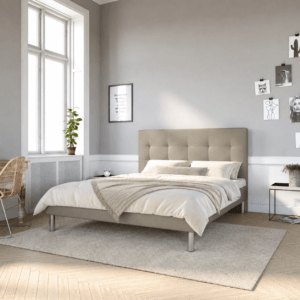 Comfort Seng med trenset gavl